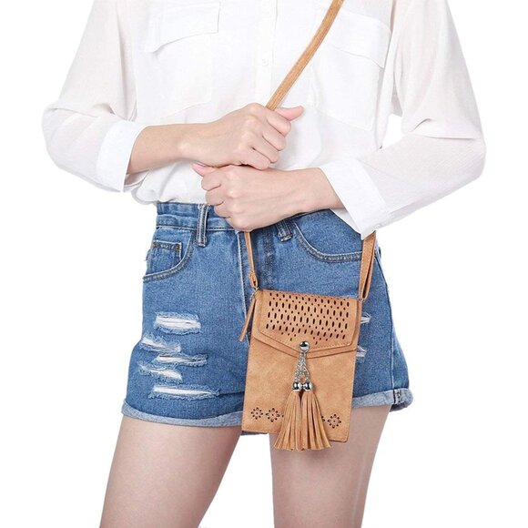 Elegant Small Crossbody Bag with Tassel - Ideal for Phones Up to 6.5 Inches - Picture 2 of 8